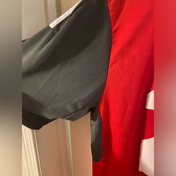 Toronto FC Jersey #26 adult Medium - Picture 8 of 8